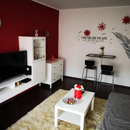 Erdokeruelo Apartman Apartment